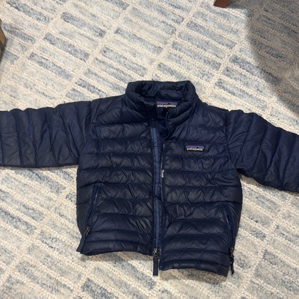 Patagonia Blue Puffer Jacket Lightweight Insulated Design
